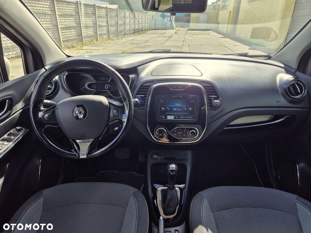 Renault Captur - 23