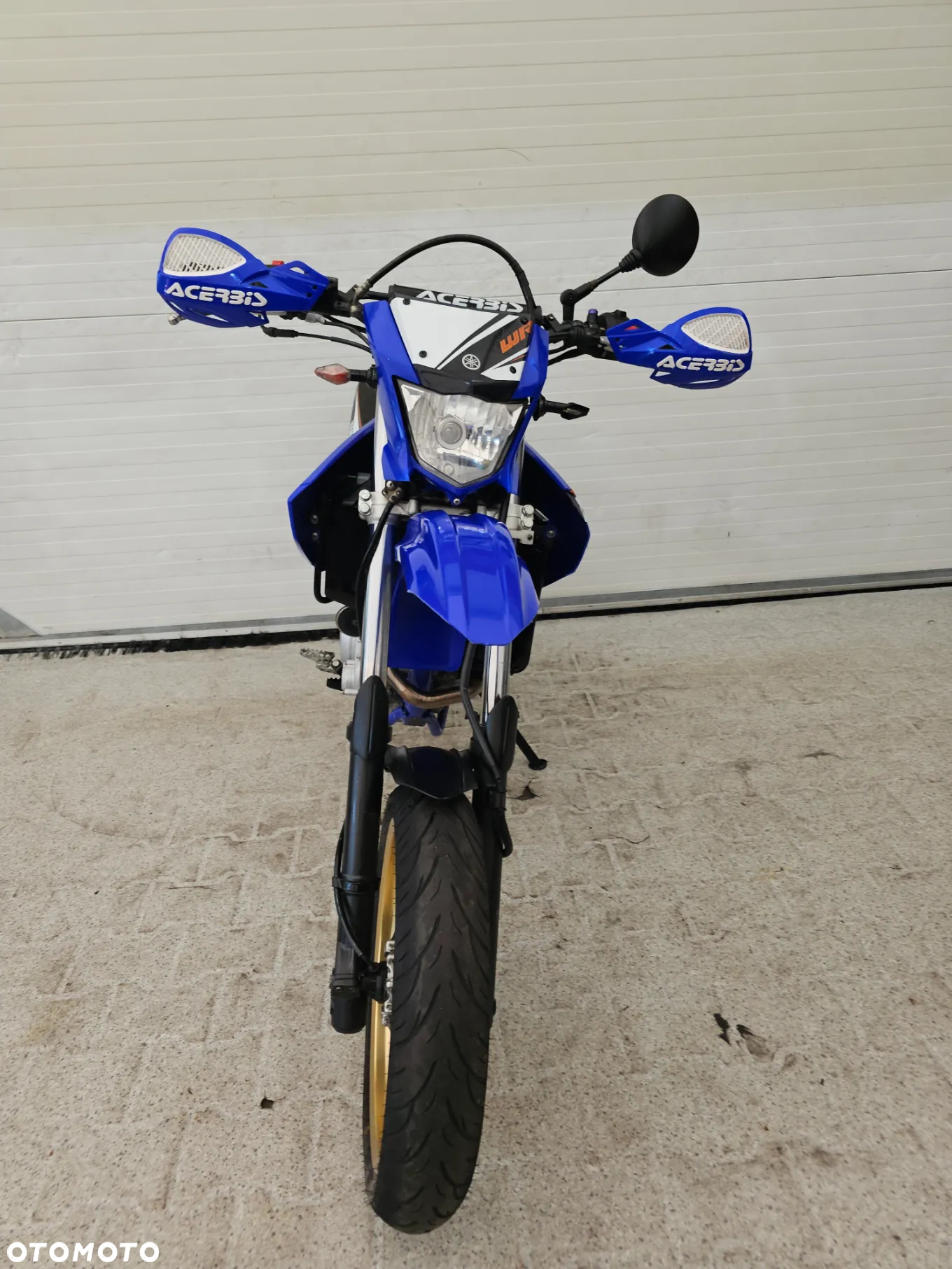 Yamaha WR - 15