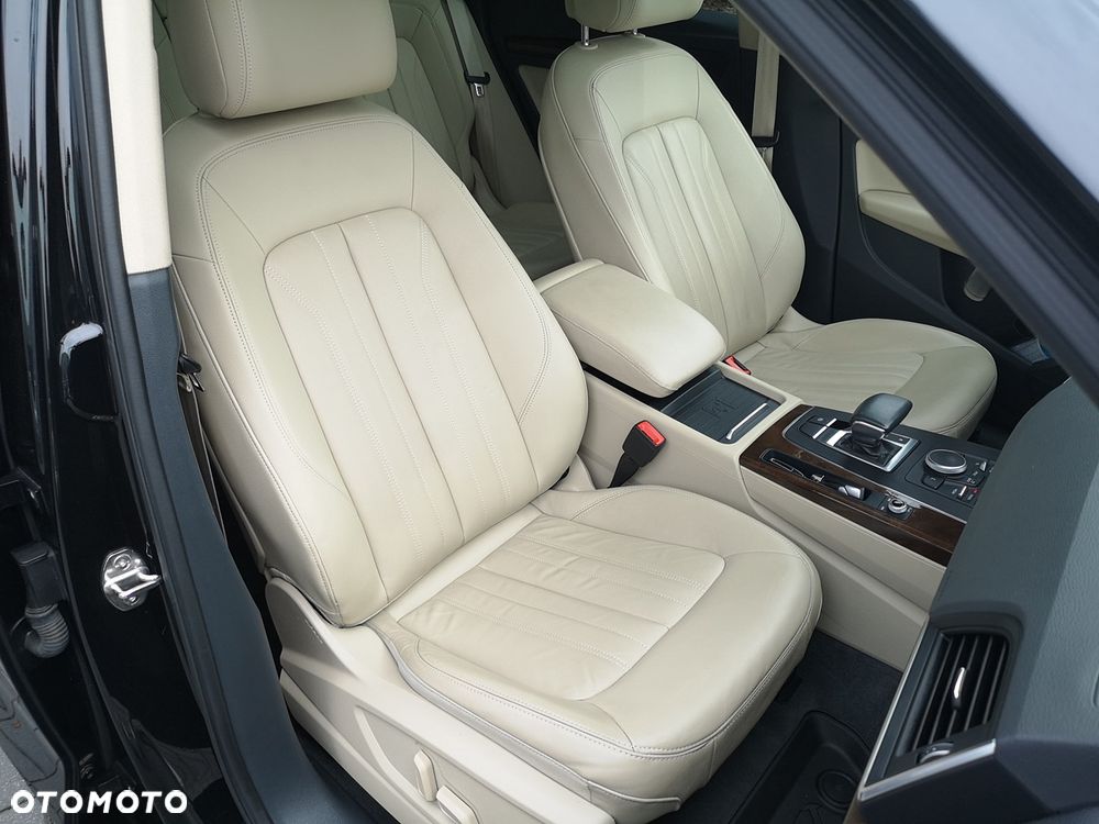 Audi Q5 2.0 TFSI Quattro S tronic design - 22