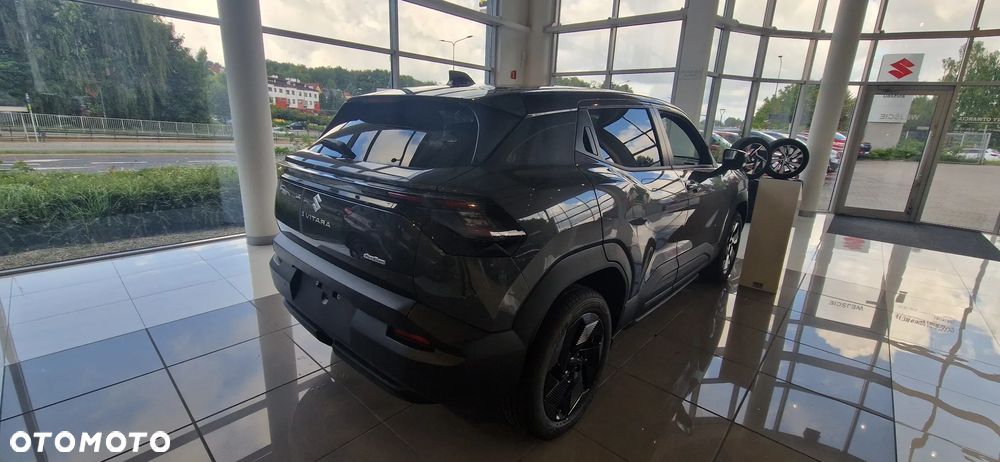 Suzuki e VITARA - 8