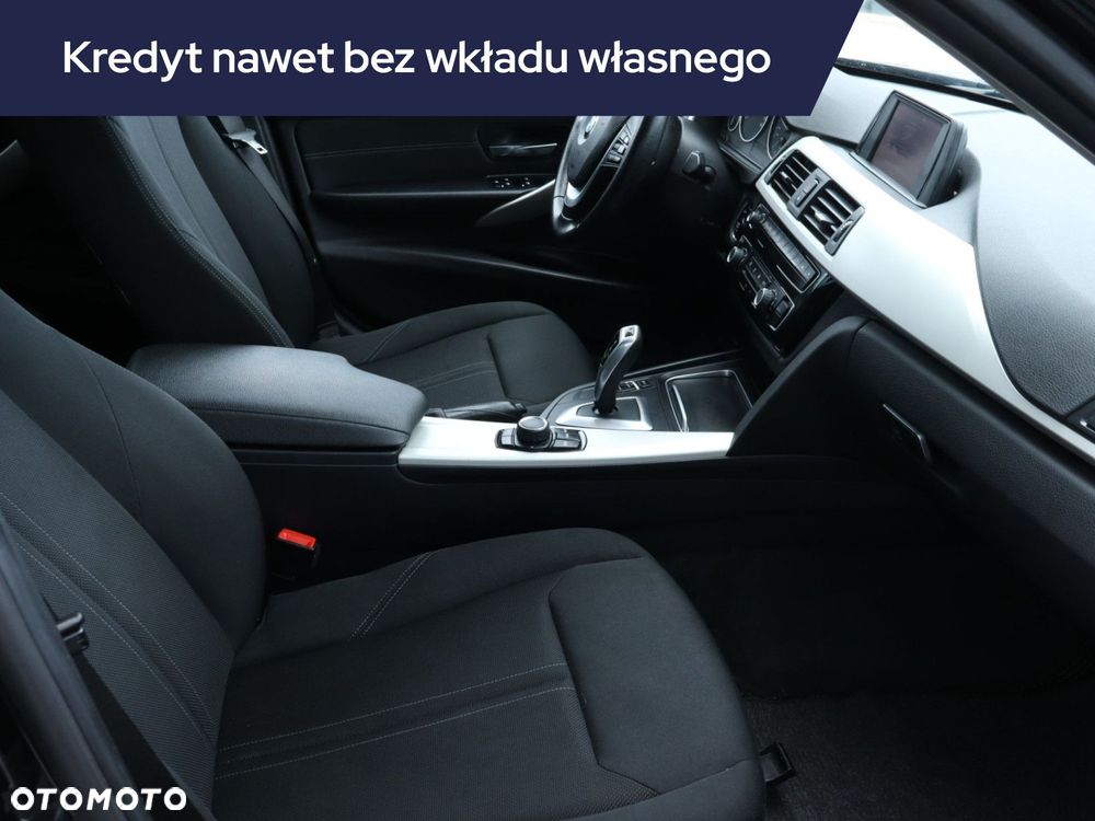 BMW Seria 3 - 11