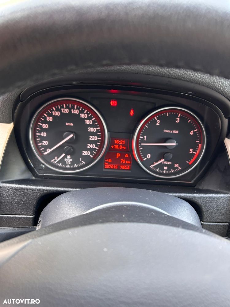 BMW X1 xDrive20d Aut. - 6