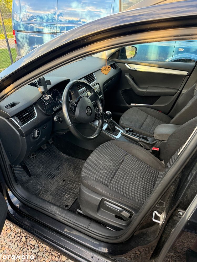 Skoda Octavia 1.6 TDI Active - 24
