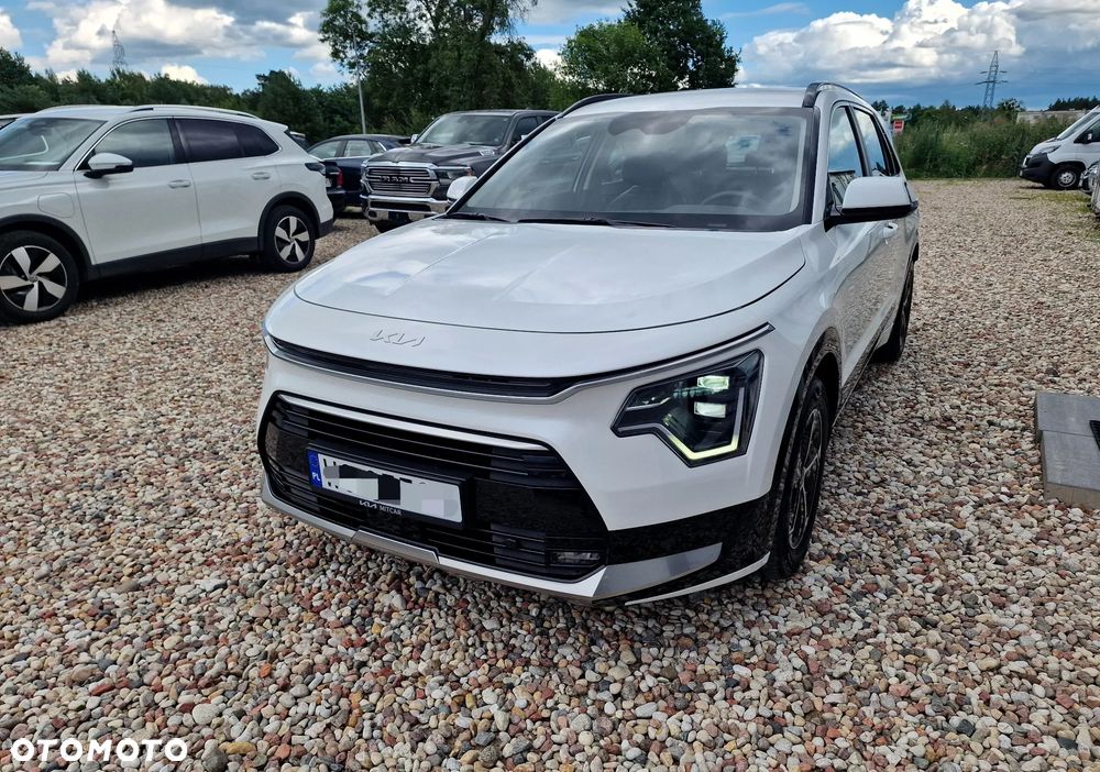 Kia Niro 1.6 GDI Hybrid L Business Line - 1