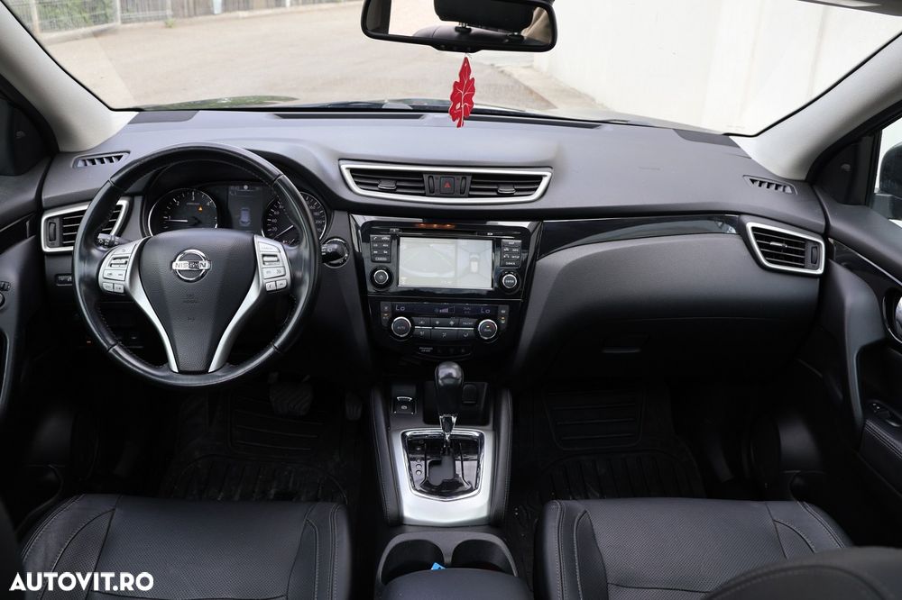 Nissan Qashqai 1.6 DCI Xtronic TEKNA+ - 12
