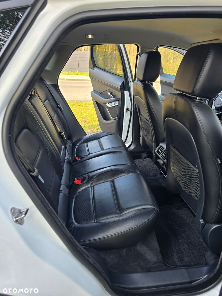 Jaguar E-Pace 2.0 i4D AWD R-Dynamic HSE - 23
