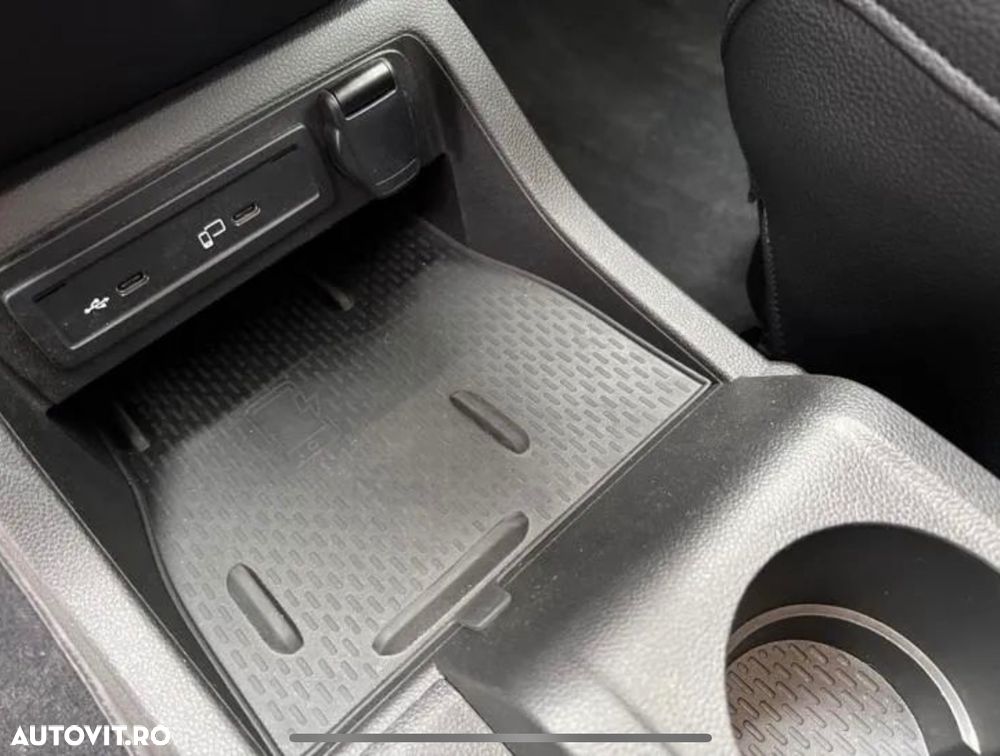 Mercedes-Benz T 180 d 7G-DCT PROGRESSIVE - 13