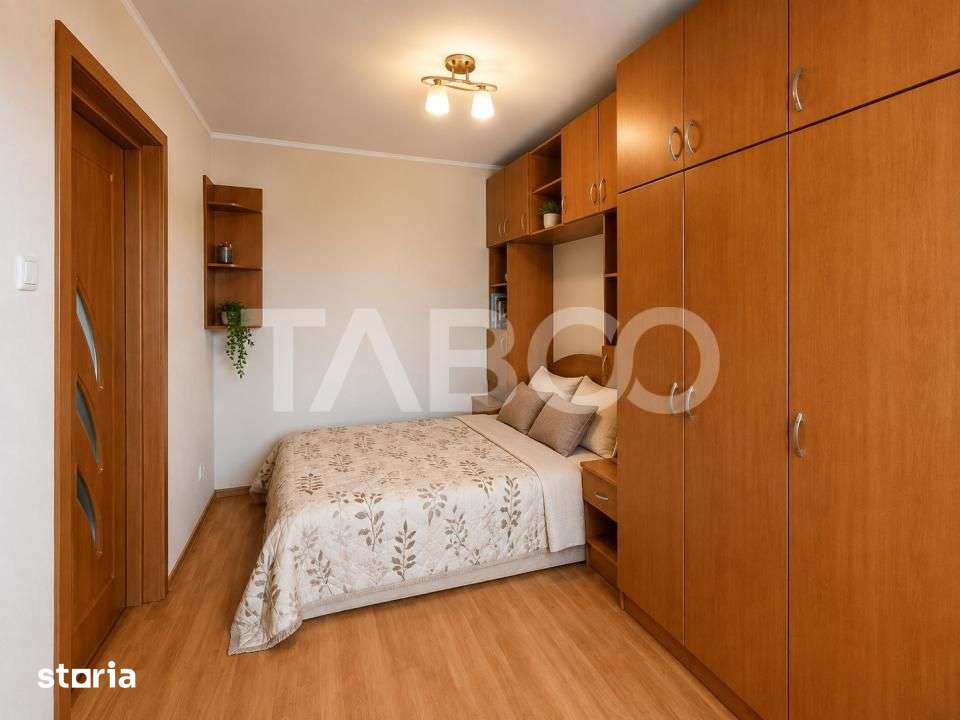 Apartament cu 2 camere balcon pivnita de vanzare aproape de Medicina — fotografia 2