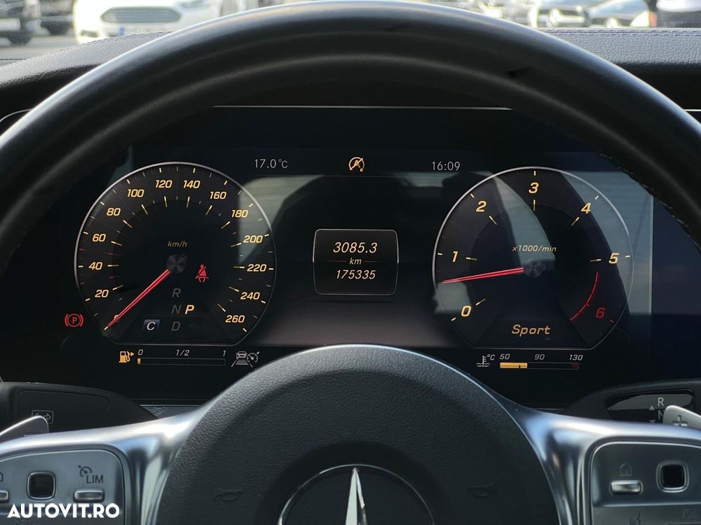 Mercedes-Benz CLS - 16