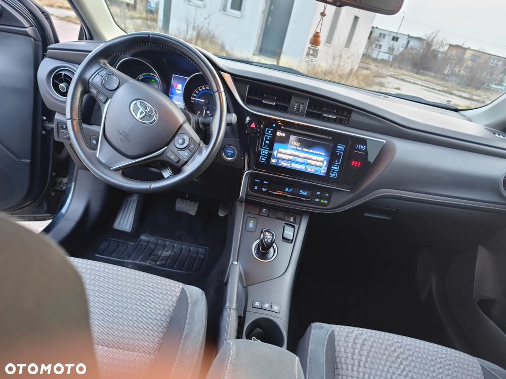 Toyota Auris - 7