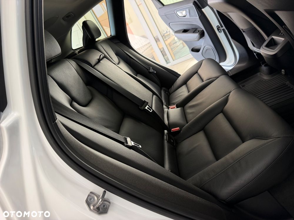 Volvo XC 60 - 34