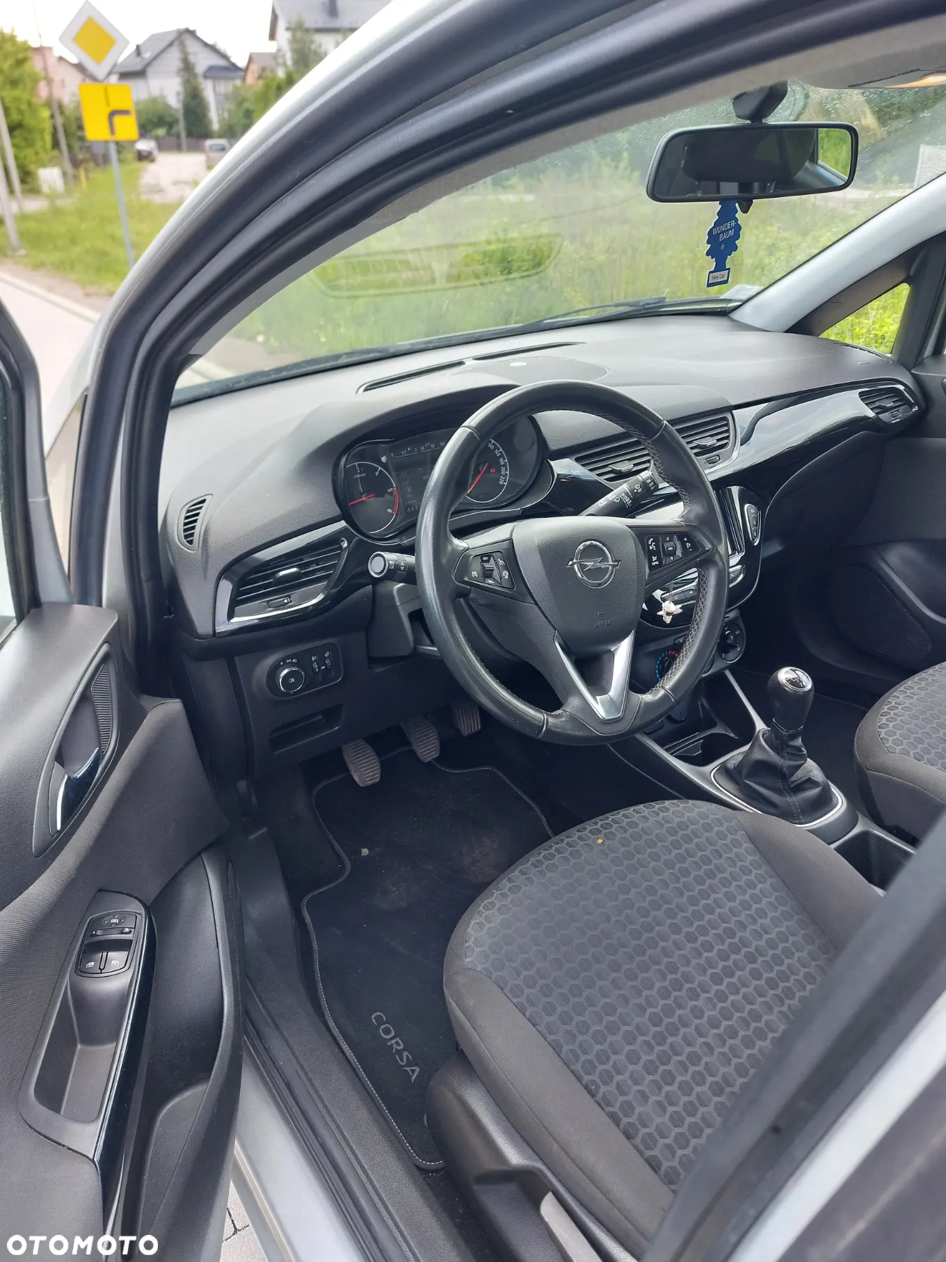 Opel Corsa - 10