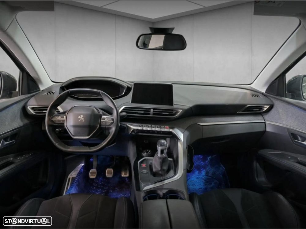 Peugeot 3008 PureTech 130 Stop & Start GPF Crossway - 7