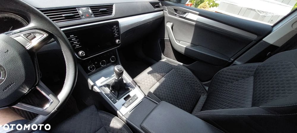 Skoda Superb 1.5 TSI ACT Ambition - 13