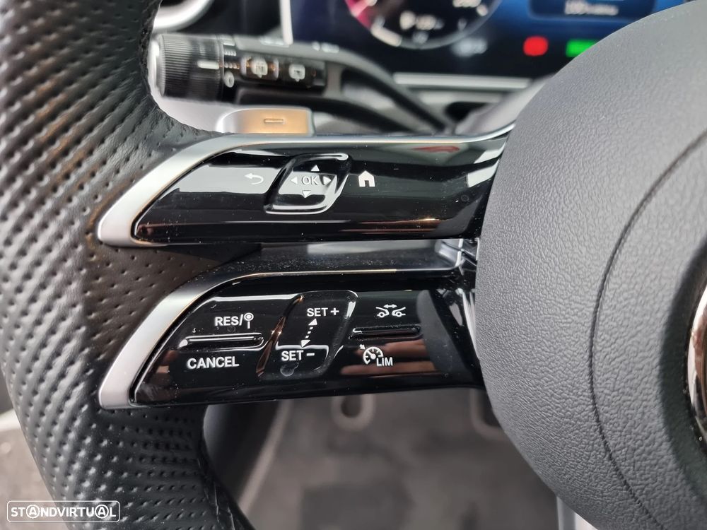 Mercedes-Benz C 300 e T 9G-TRONIC AMG Line - 16