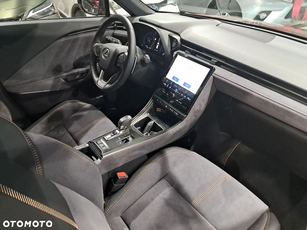 Lexus LBX 1.5 Hybrid Cool - 9