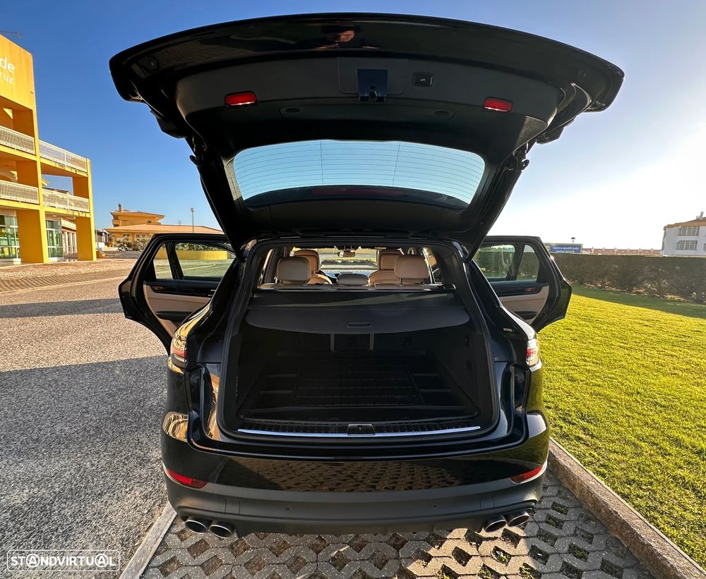 Porsche Cayenne S Tiptronic S - 38