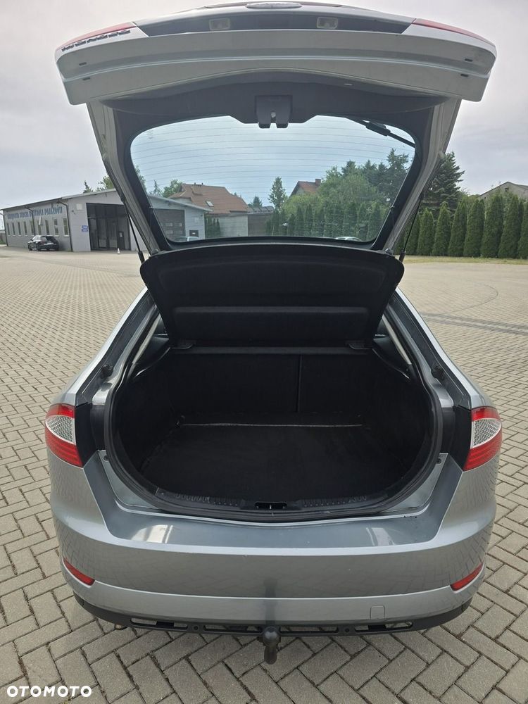 Ford Mondeo - 22