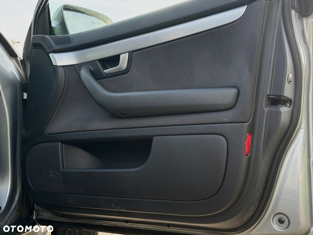 Audi A4 Limousine 1.6 - 19