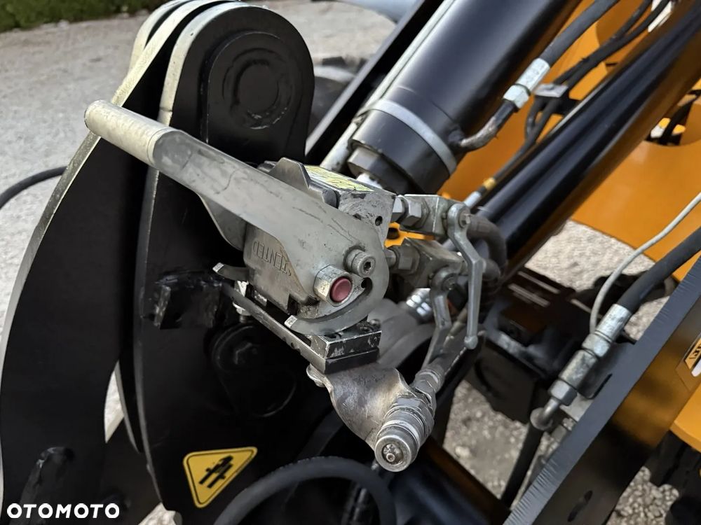 JCB 406 / 2021 ROK / SILNIK 4-CYL / PIĘKNA / ORYGINAŁ / ZADBANA / SPROWADZONA Z NIEMIEC / MAŁE GABARYTY / SILNA / 407 408 409 60 70 M 506 509 - 27