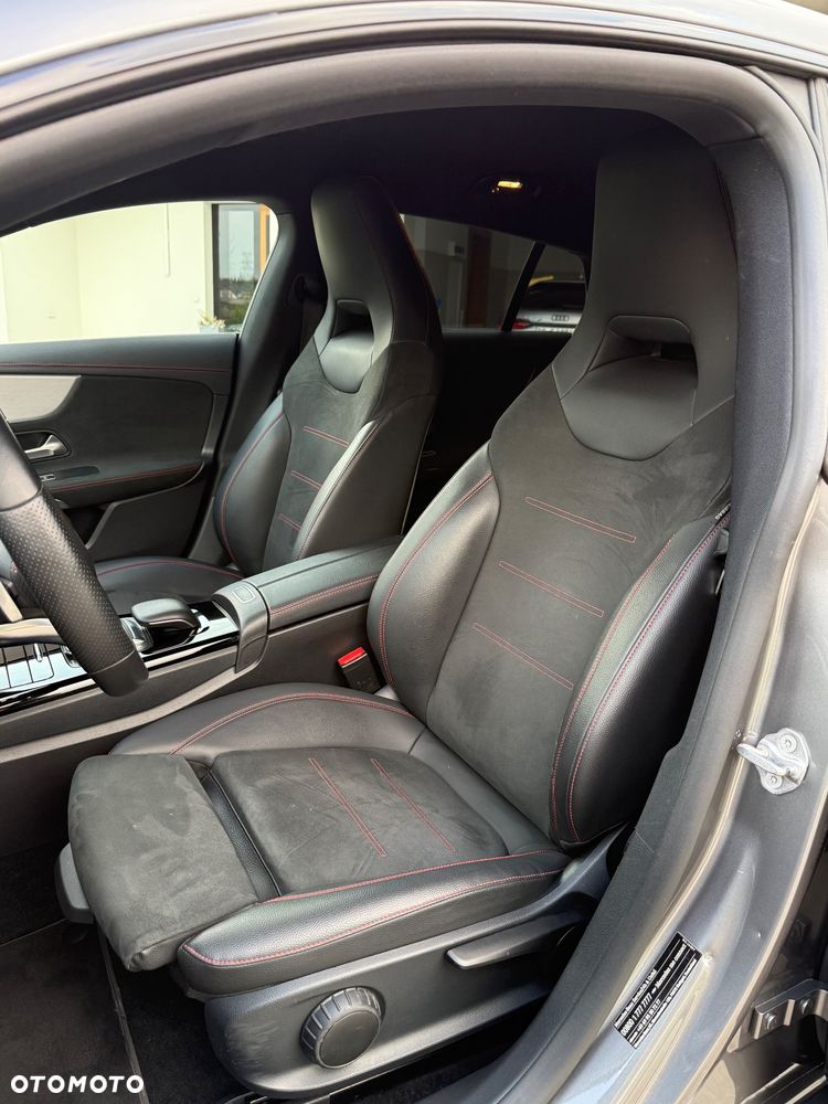 Mercedes-Benz CLA 200 d 8G-DCT AMG Line Advanced Plus - 19
