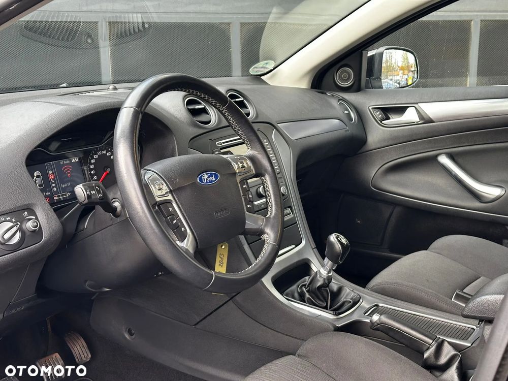 Ford Mondeo 2.0 TDCi Business Edition - 16