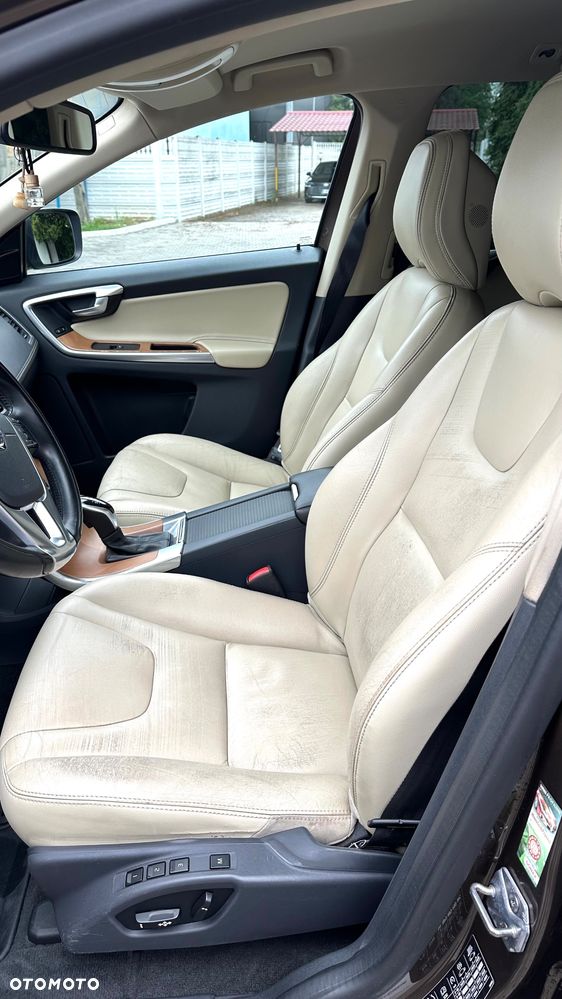 Volvo XC 60 - 10