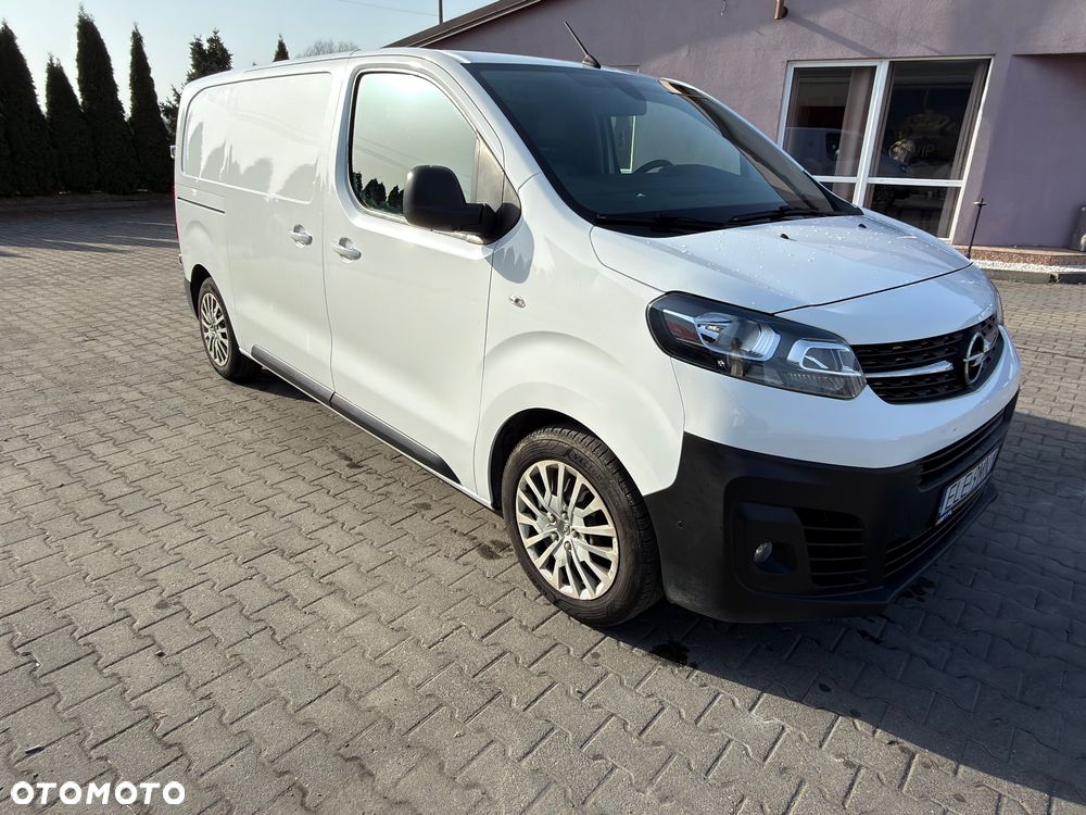 Opel Vivaro - 1