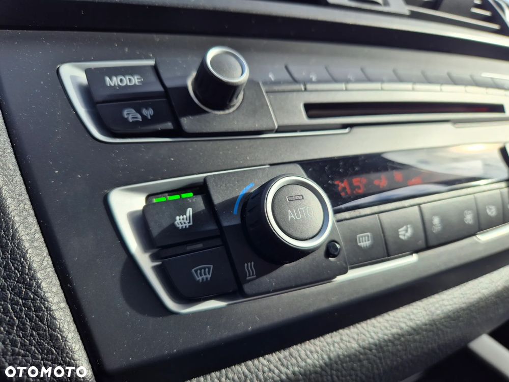 BMW Seria 1 118d DPF Edition Sport - 31