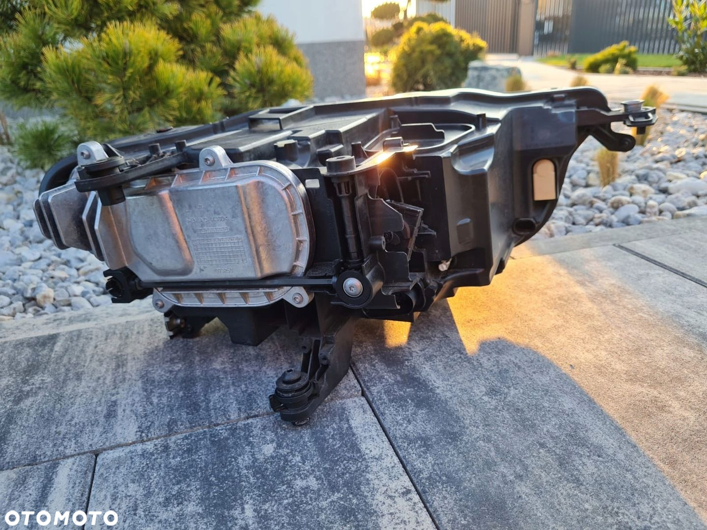 VW T-ROC LIFT Lampy przód Full Led Matrix IQ Light 2GA941035AF 2GA941036AF - 8