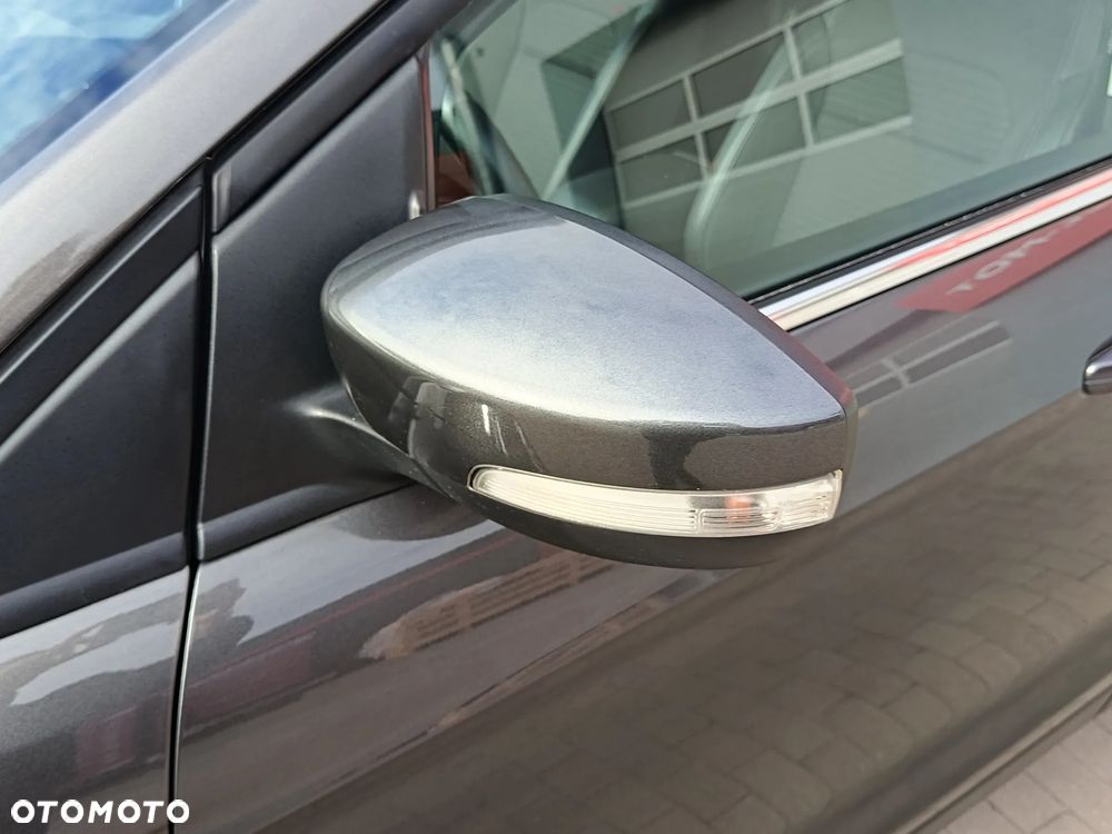 Ford Kuga - 19