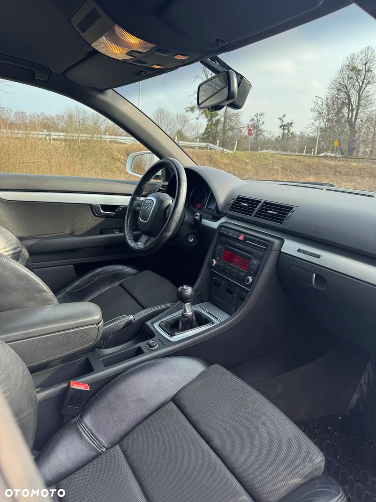 Audi A4 Avant - 8