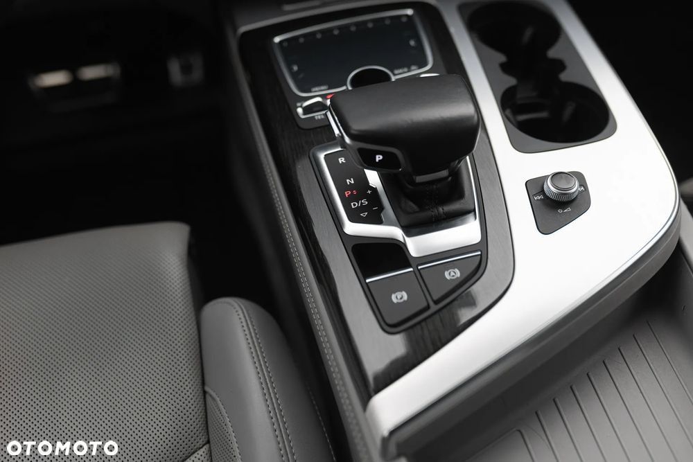 Audi SQ7 - 15