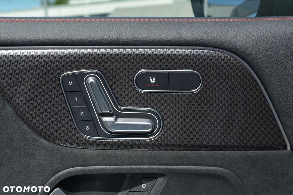 Mercedes-Benz GLB 200 d 8G-DCT - 16