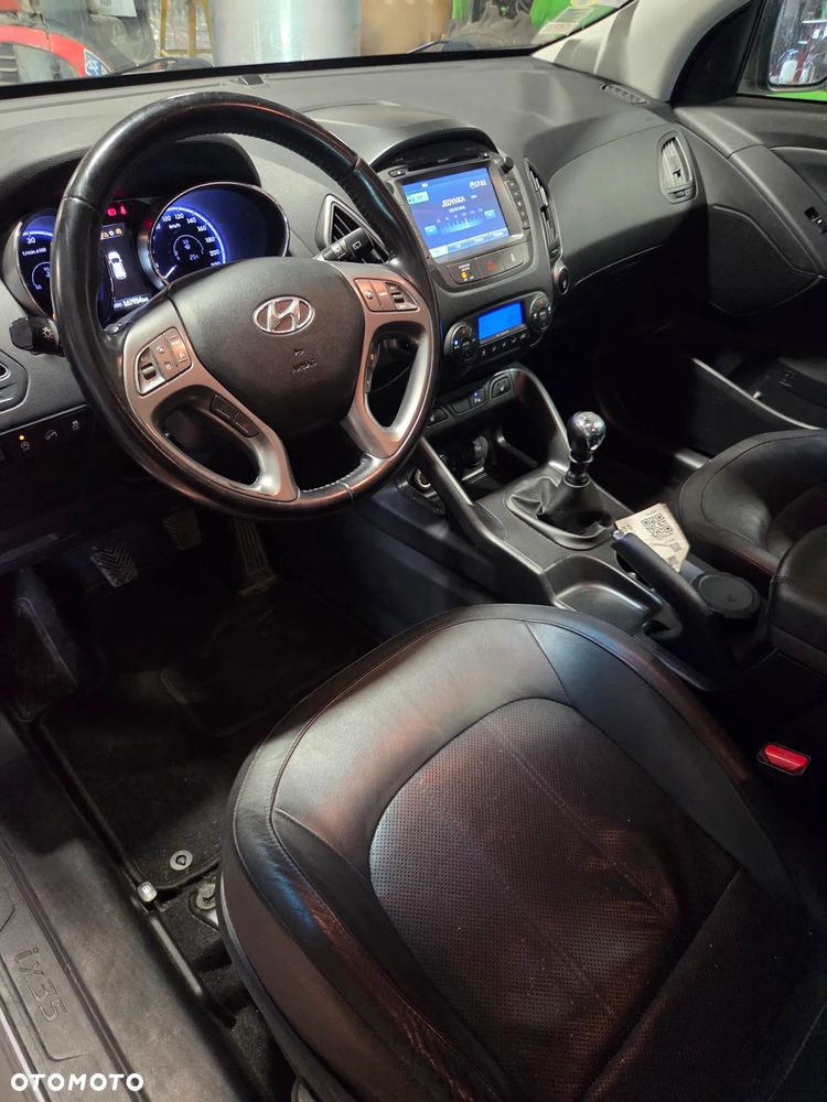 Hyundai ix35 - 10
