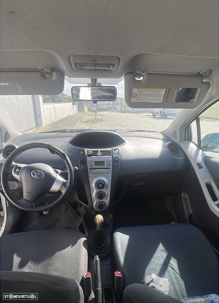 Toyota Yaris 1.4 D-4D AC Manual - 2