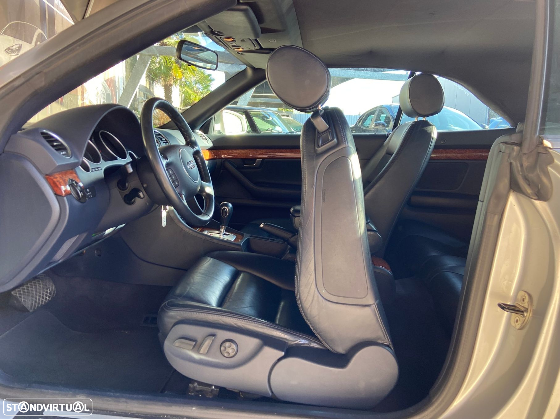 Audi A4 Cabrio 2.4 Multitronic Exclu. - 18