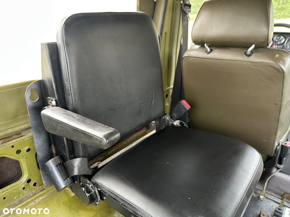 Mercedes-Benz Klasa G 250 GD - 16