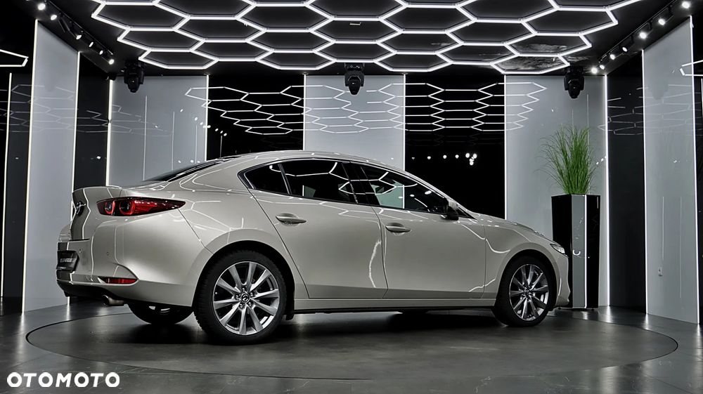 Mazda 3 e-SKYACTIV-G 150 M HYBRID DRIVE EXCLUSIVE-LINE - 10