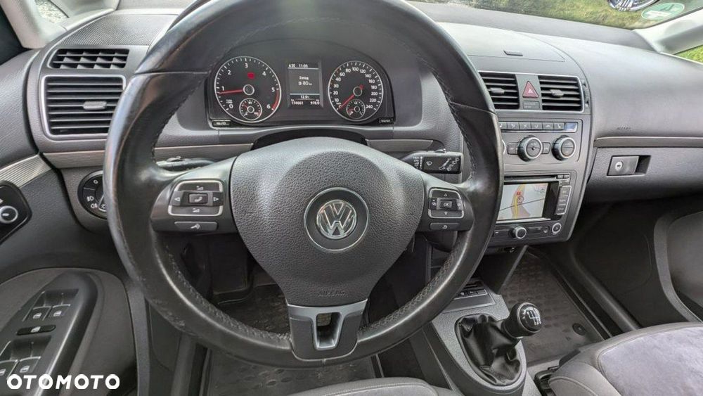 Volkswagen Touran - 7