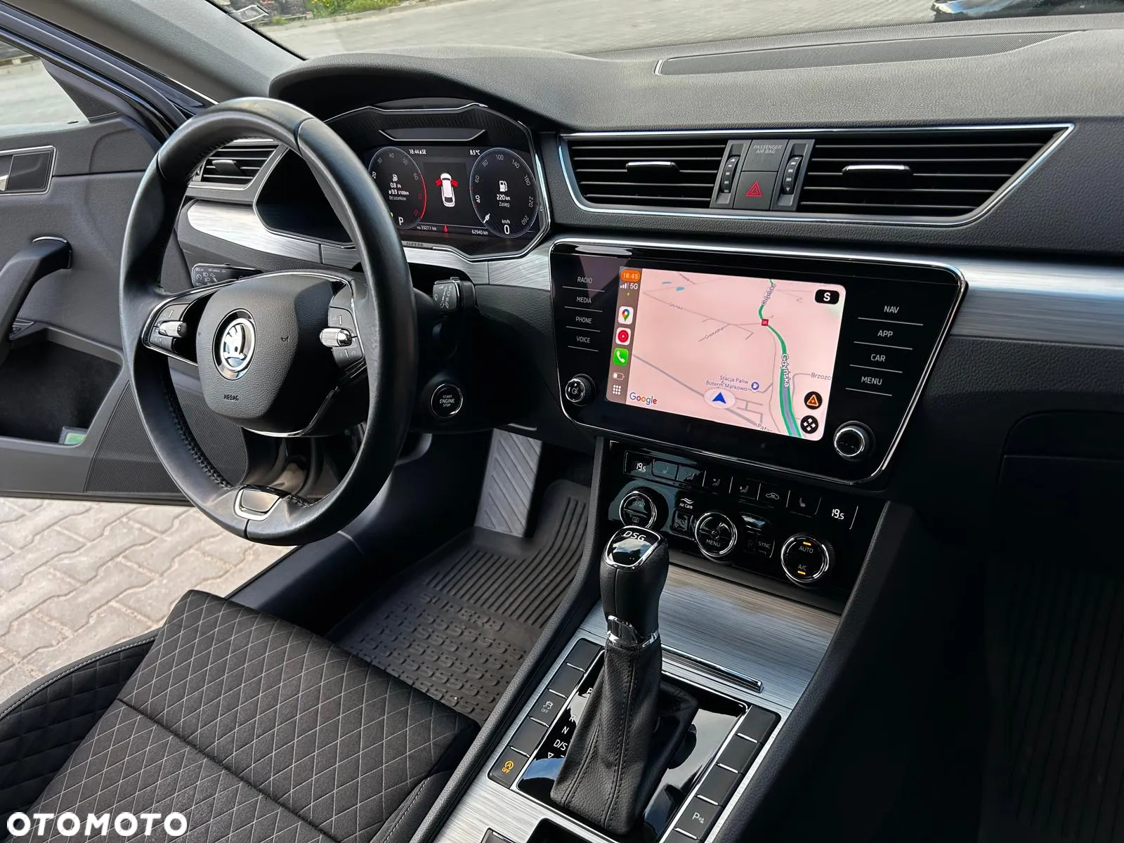 Skoda Superb 2.0 TSI Ambition DSG - 10