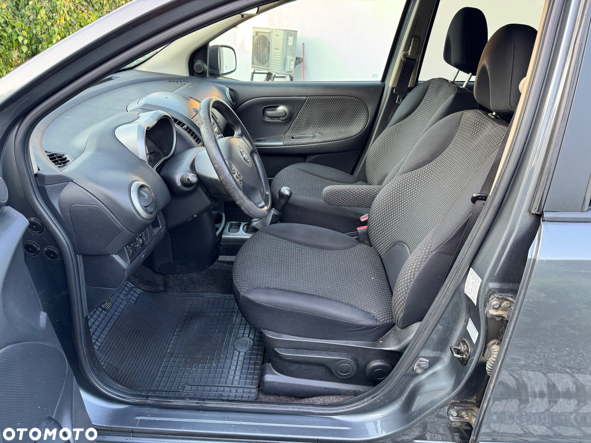 Nissan Note - 25