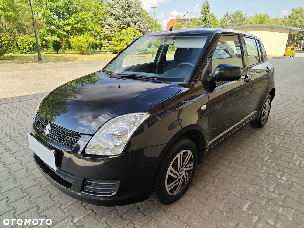 Suzuki Swift - 4