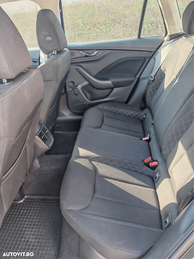 Skoda Kamiq 1.5 TSI Ambition - 6