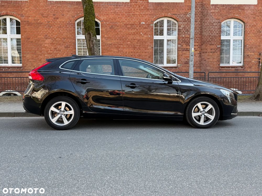 Volvo V40 D4 Inscription - 7