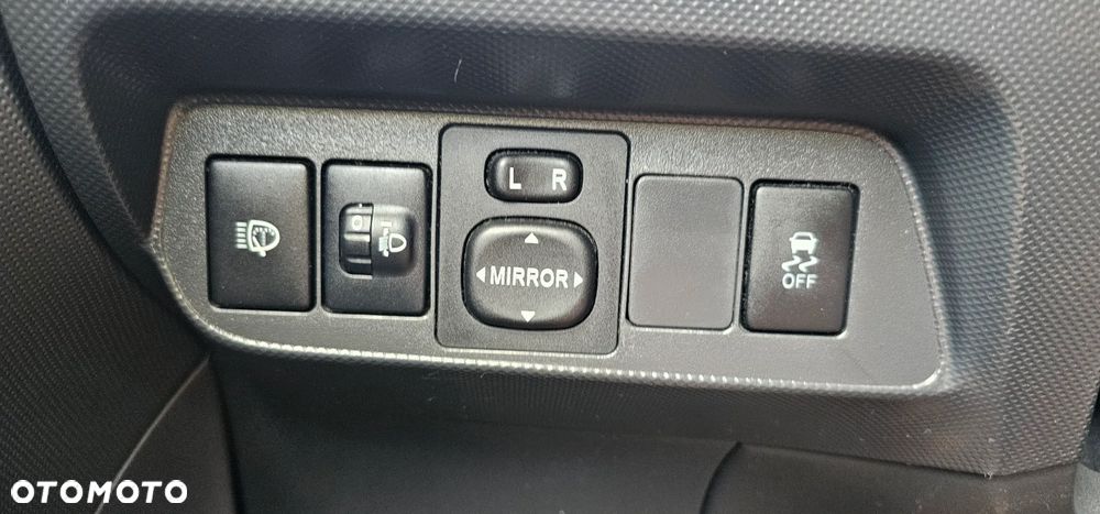 Toyota Auris 1.6 VVT-i Team - 20