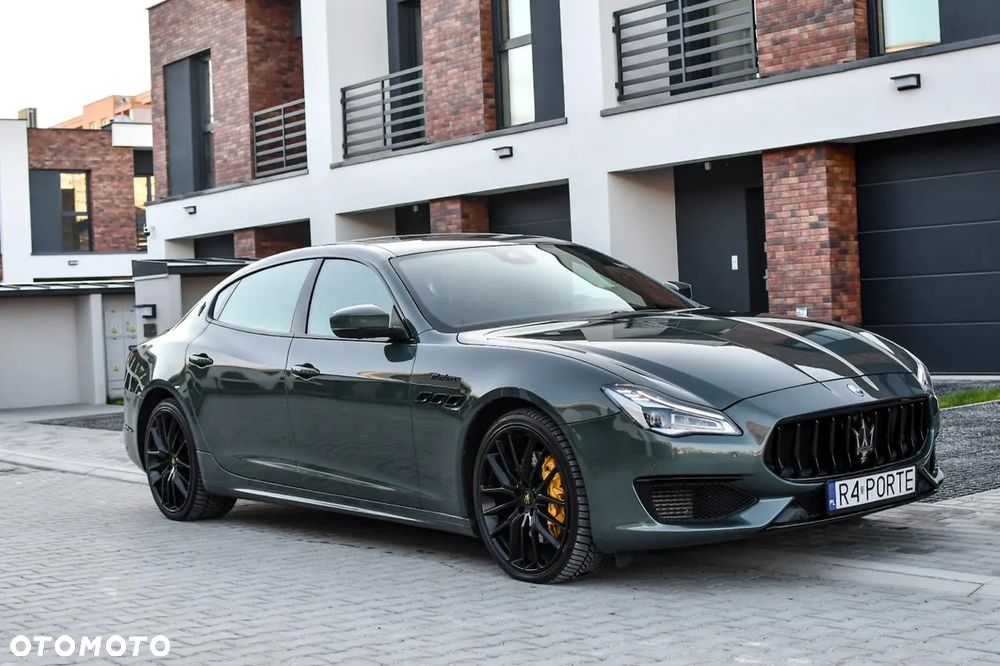 Maserati Quattroporte Modena Q4 - 1