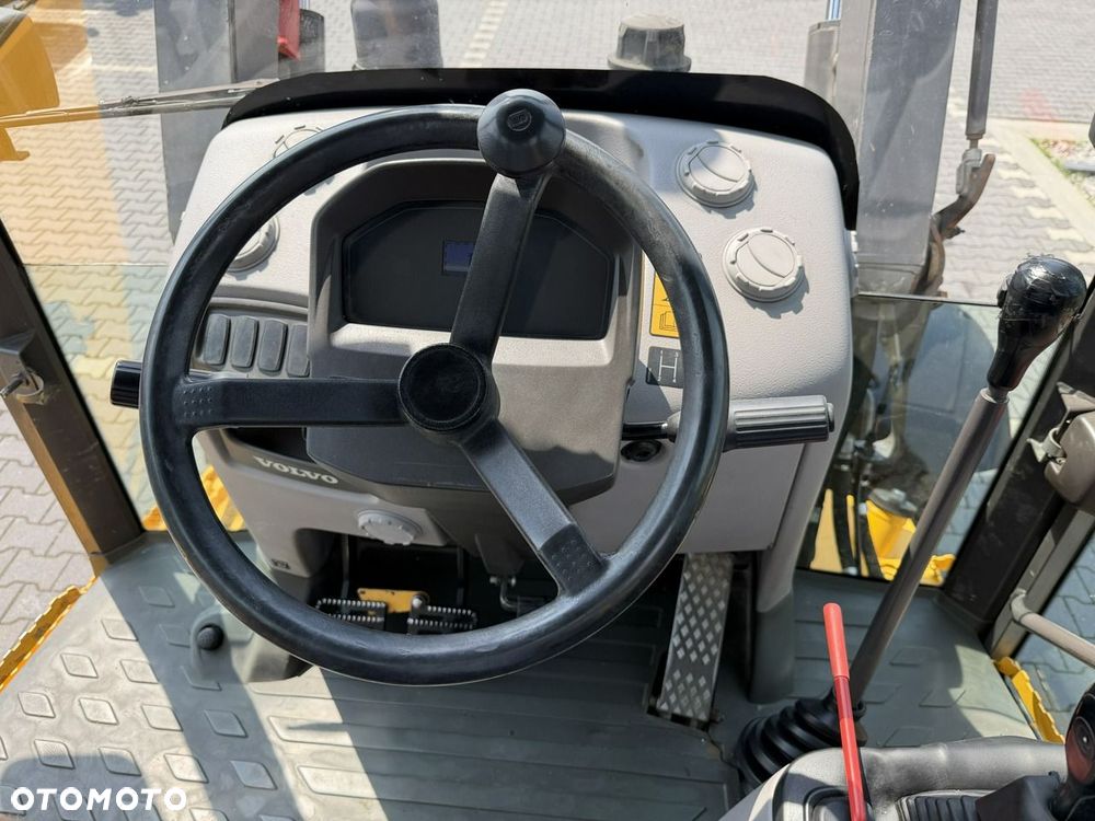 Volvo BL61B Oryginalna Bez Luzów i Wycieków Zadbana Sprawna Super Stan - 23