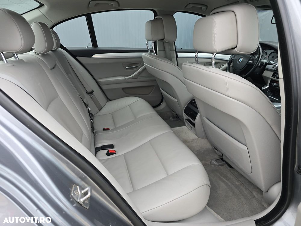 BMW Seria 5 520d Blue Performance - 10