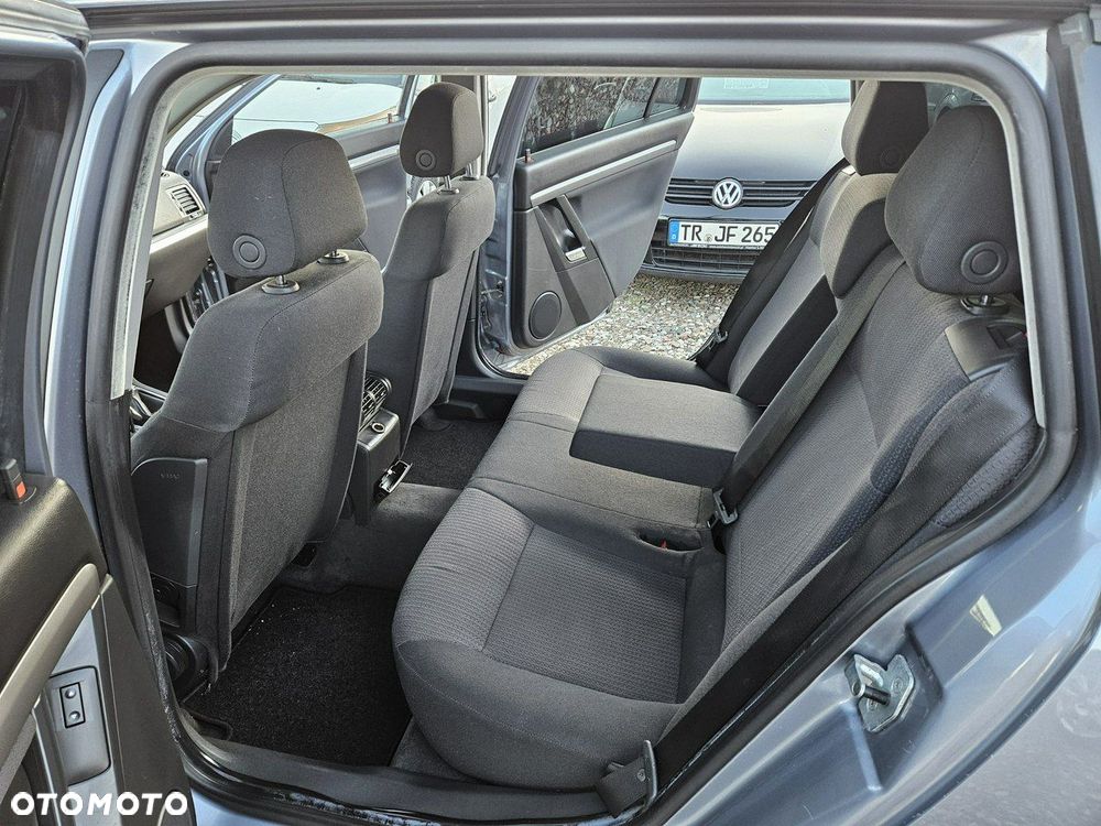Opel Vectra - 9